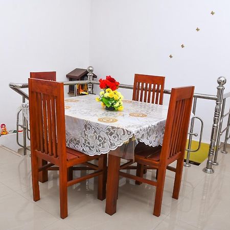 Rashmi Homestay Balapitiya Esterno foto